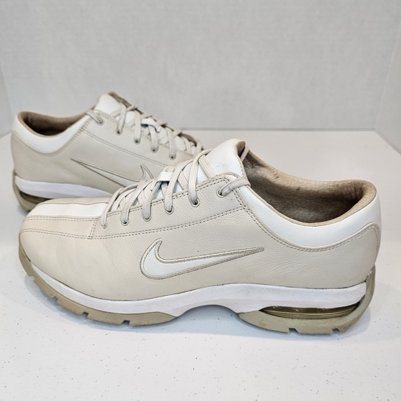 Nike Golf Shoe Women's Size 9 Tan White Sporty Lace Up Athletic Leather - Picture 1 of 6